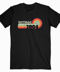16th Birthday Gift Classic Vintage 2004 T-Shirt