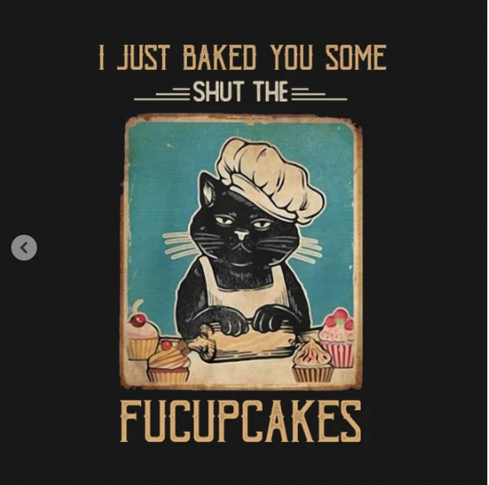 Vintage Black Cat I just Baked You Some Shut The Fucupcakes T-Shirt Design